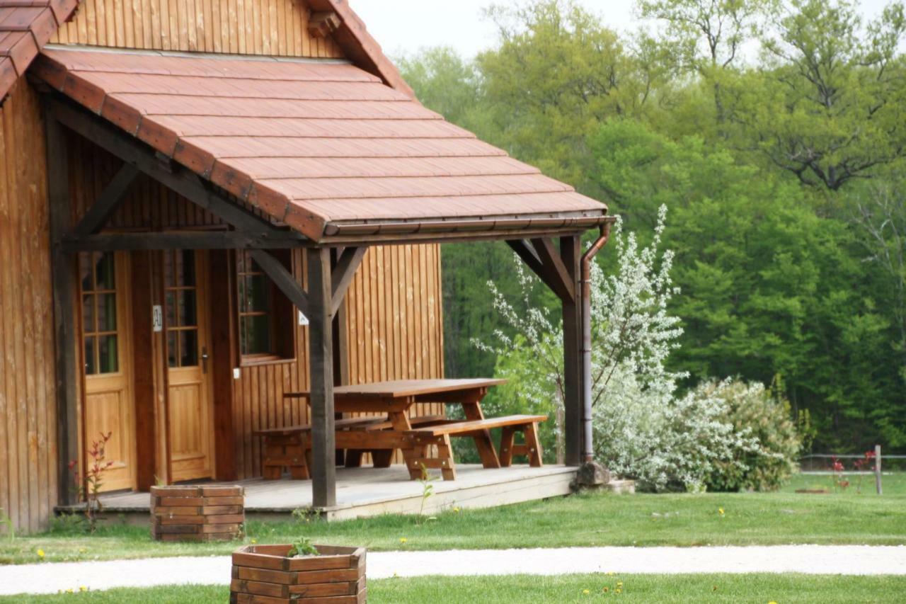 Le Hameau Des Grilles Villa Saint-Fargeau  Exterior photo